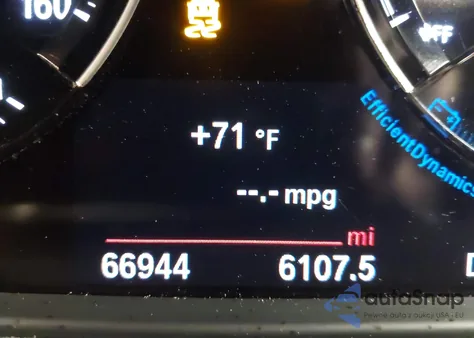 2018 BMW X1 xDrive28I из США, поврежденный, VIN WBXHT3C30J3H30546